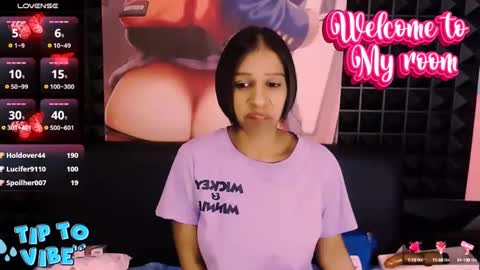 Snapshot of sexualindianx chatting on December 2024 11:39:01 PM claudelle online show from December 2024 11:39:01 PM