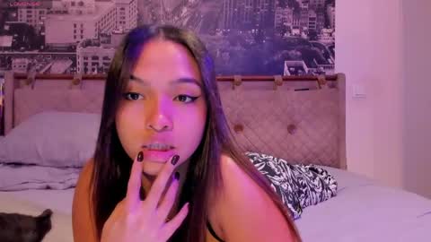 Snapshot of sexualmindset chatting on April 2026 02:18:01 PM Andrea online show from April 2026 02:18:01 PM
