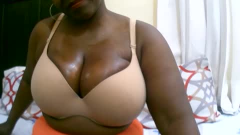 sexxi_ebony online show from October 2025 07:36:02 AM