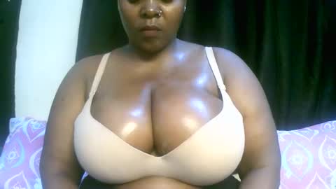 Snapshot of sexxi_ebony chatting on April 2026 11:16:02 AM sexxi_ebony online show from April 2026 11:16:02 AM
