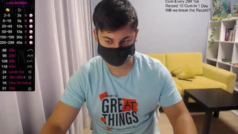 Tommy online show from October 2025 08:37:01 AM