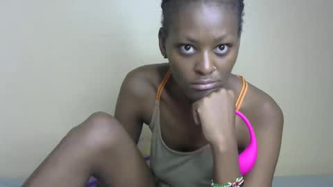 Snapshot of sexxy_bum23 chatting on February 2025 11:22:02 AM sexxy bum online show from February 2025 11:22:02 AM