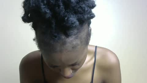 Snapshot of sexxy_bum23 chatting on February 2025 02:14:01 AM sexxy bum online show from February 2025 02:14:01 AM