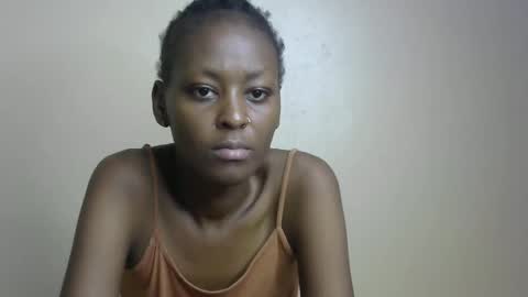 Snapshot of sexxy_bum23 chatting on February 2025 08:50:02 PM sexxy bum online show from February 2025 08:50:02 PM