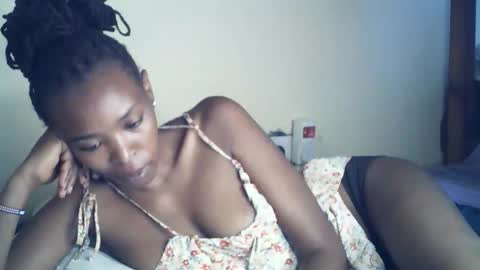 sexxy_curvy23 online show from April 2026 06:06:01 AM