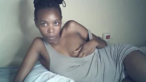 sexxy_curvy23 online show from May 2026 06:02:02 PM