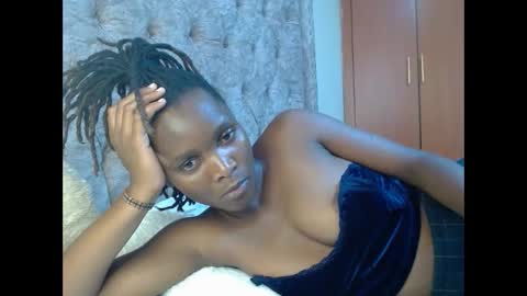 Snapshot of sexxy_santa chatting on February 2025 12:08:01 PM Santa online show from February 2025 12:08:01 PM