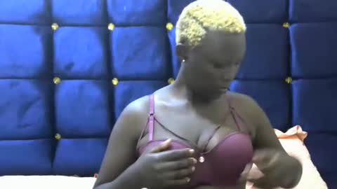 Snapshot of sexxy_triza chatting on March 2026 11:14:01 AM triza online show from March 2026 11:14:01 AM