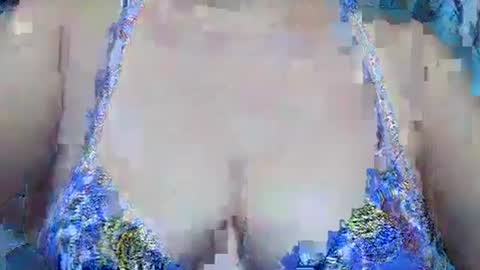 Snapshot of sexxyicee69 chatting on February 2025 10:18:02 AM misslovely j online show from February 2025 10:18:02 AM