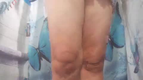 Snapshot of sexxyicee69 chatting on September 2025 01:53:01 AM misslovely j online show from September 2025 01:53:01 AM