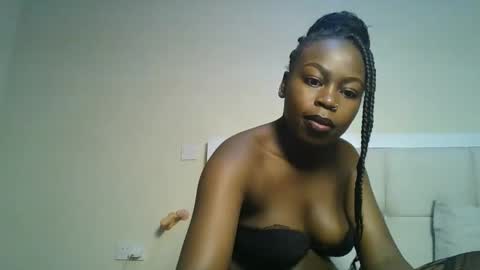 Snapshot of sexxyivy chatting on February 2025 04:33:02 PM ivy online show from February 2025 04:33:02 PM