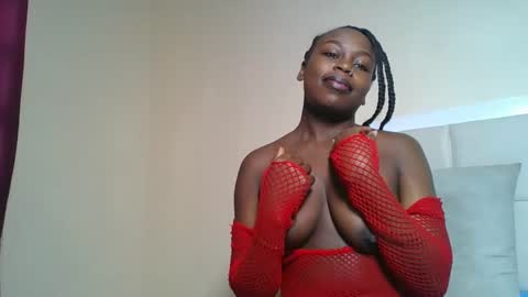 Snapshot of sexxyivy chatting on February 2025 02:54:02 PM ivy online show from February 2025 02:54:02 PM