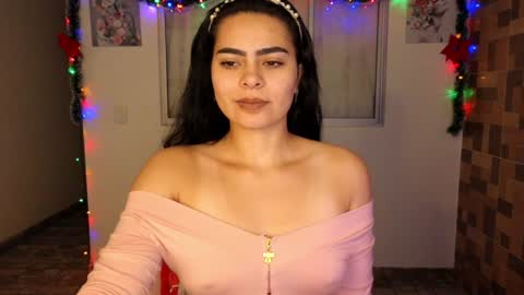 Snapshot of sexxylady__ chatting on December 2024 02:16:02 PM Angie online show from December 2024 02:16:02 PM