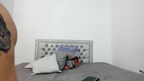 Snapshot of sexxylatincouple1 chatting on March 2026 10:28:02 AM sexxylatincouple1 online show from March 2026 10:28:02 AM