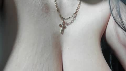 Snapshot of sexxymeriemm chatting on September 2025 05:25:02 PM sexxymeriemm online show from September 2025 05:25:02 PM