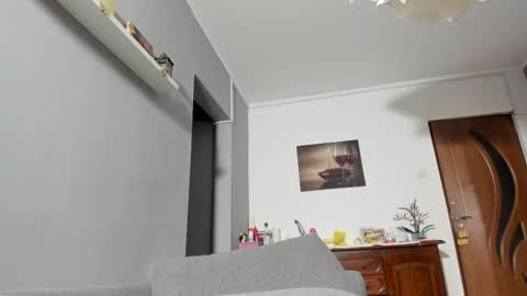 Snapshot of sexxymeriemm chatting on September 2025 02:22:01 PM sexxymeriemm online show from September 2025 02:22:01 PM