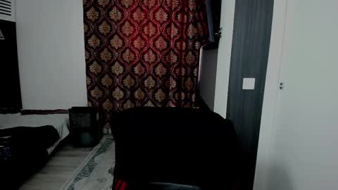 Snapshot of sexxymuscles4u chatting on November 2025 09:09:02 AM Sexxymuscles4U online show from November 2025 09:09:02 AM