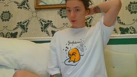 sexy_b0rsch online show from November 2025 09:06:02 AM