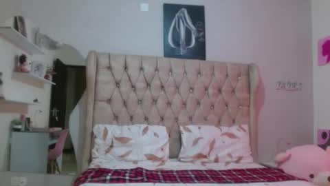 sexy_babydoll22 online show from February 2026 08:59:02 AM