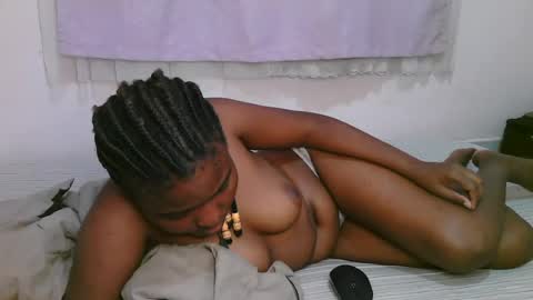 Snapshot of sexy_banice chatting on July 2026 07:21:01 PM sexy_banice online show from July 2026 07:21:01 PM