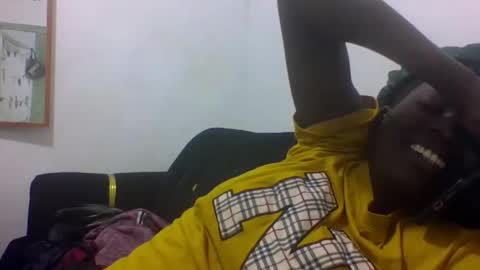 sexy_batush04 online show from May 2026 07:05:01 AM
