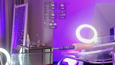 Snapshot of sexy_blonde_doll chatting on January 2025 01:38:02 PM Lina online show from January 2025 01:38:02 PM