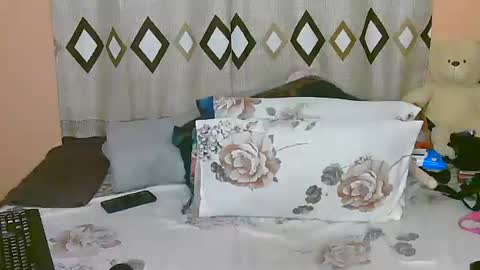 Snapshot of sexy_bluegirl chatting on November 2025 12:55:02 AM sexy_bluegirl online show from November 2025 12:55:02 AM