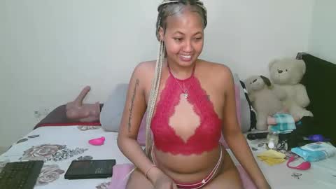 sexy_bluegirl online show from May 2026 10:26:02 PM