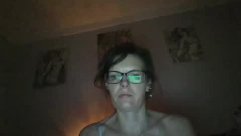 sexy_brunette8826 online show from May 2026 09:14:01 AM