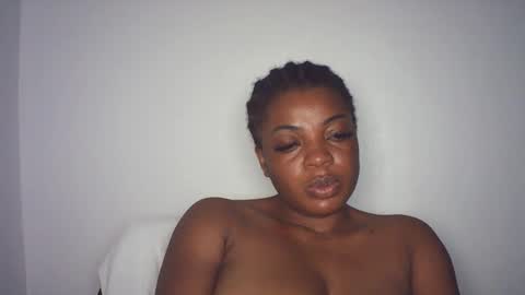 sexy_chubby247 online show from February 2026 10:02:02 PM