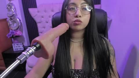  C R I S T A L  online show from May 2026 07:34:02 PM