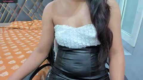 Sexydoll online show from September 2025 11:57:01 AM