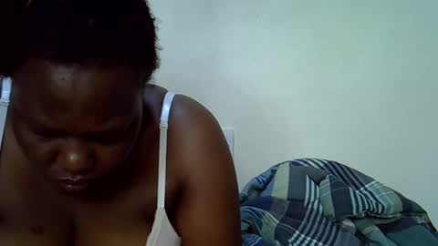 Snapshot of sexy_ebony254 chatting on October 2025 06:44:01 AM sexy_ebony254 online show from October 2025 06:44:01 AM