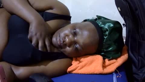 Snapshot of sexy_ebony254 chatting on November 2025 01:16:01 AM sexy_ebony254 online show from November 2025 01:16:01 AM