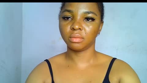 Clara online show from October 2025 08:35:02 AM