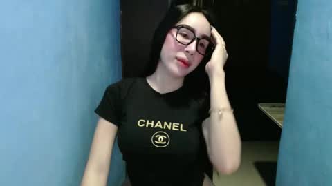 sexy_emily92 online show from March 2026 12:17:01 AM