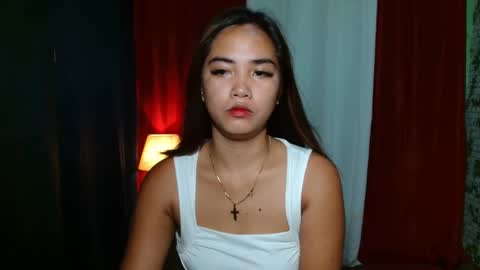 Snapshot of sexy_enya chatting on November 2025 03:45:02 AM Enya3 online show from November 2025 03:45:02 AM