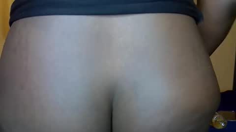 sexy_esther92 online show from March 2026 07:33:02 AM