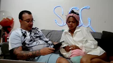 Sexy Ginuin Couple online show from April 2026 07:55:02 PM