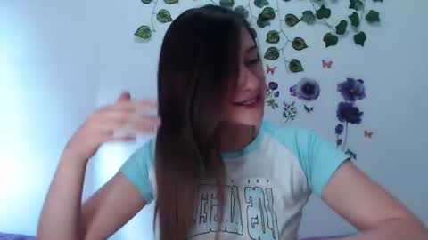 Isabella online show from June 2026 09:28:02 PM