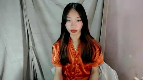 Snapshot of sexy_jeann chatting on December 2025 01:14:02 AM Shane online show from December 2025 01:14:02 AM