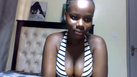 Snapshot of sexy_june chatting on March 2025 05:29:02 AM sexy online show from March 2025 05:29:02 AM