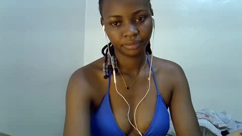 sexy_june20 online show from May 2026 05:23:01 AM