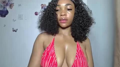 Snapshot of sexy_kitty881 chatting on September 2025 09:20:02 AM Sexy kitty881 online show from September 2025 09:20:02 AM