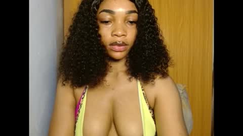 Snapshot of sexy_kitty881 chatting on September 2025 08:20:02 PM Sexy kitty881 online show from September 2025 08:20:02 PM