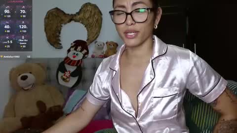 Snapshot of sexy_lia_latina chatting on February 2025 01:30:02 AM Celeste online show from February 2025 01:30:02 AM