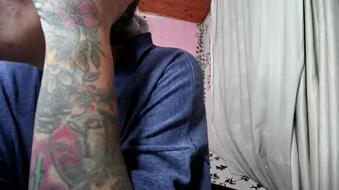 Snapshot of sexy_lolas chatting on February 2026 03:33:01 AM sexy lolas online show from February 2026 03:33:01 AM