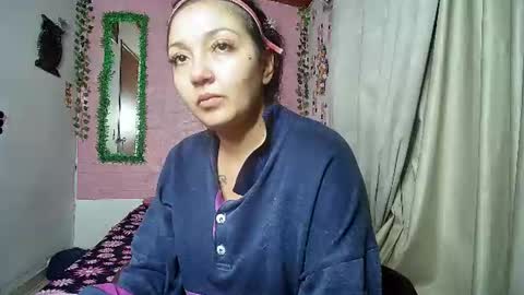 sexy lolas online show from June 2026 02:01:01 AM