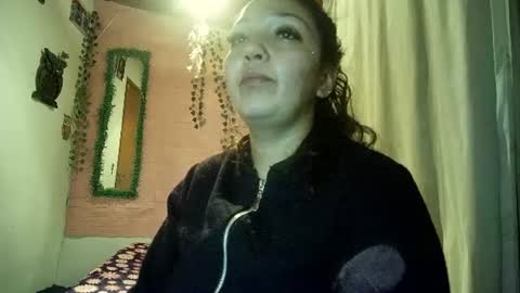 sexy lolas online show from June 2026 12:33:01 AM