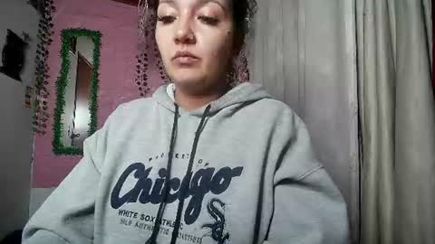 sexy lolas online show from June 2026 03:36:01 AM